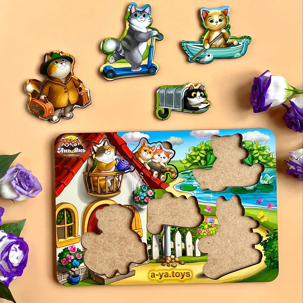 Дитячий дерев'яний пазл - вкладиш: Котики – 1 (з будиночком) маленький